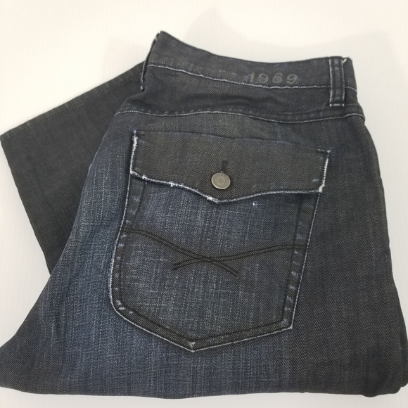 GAP Straight Fit 1969 Jeans - Picture 7 of 8